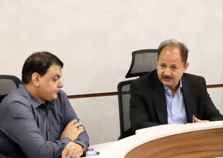 رایزنی برای تکمیل مجموعه فرهنگی و ورزشی کارگران فسا Photo 2025 07 15 15 34 08.jpg