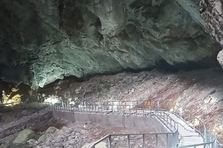 Grotte friouato taza 3.jpg